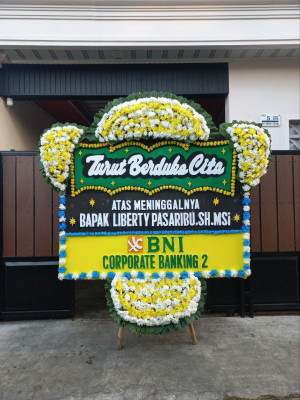 Papan Bunga Duka di Karangduwet